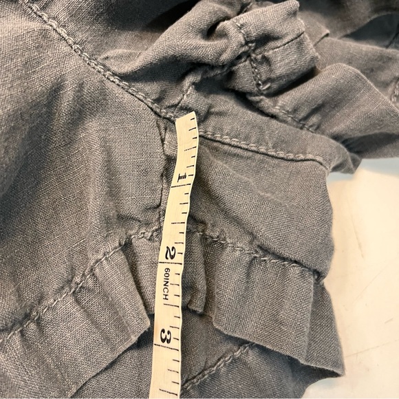 Caslon Gray 100% Linen Shorts, size L - Picture 13 of 13